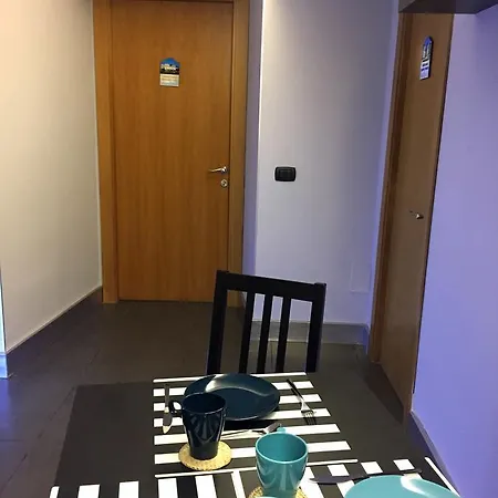 Dante & Beatrice 2* Nápoles