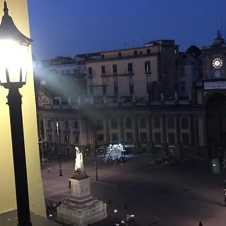 Dante & Beatrice 2* Nápoles