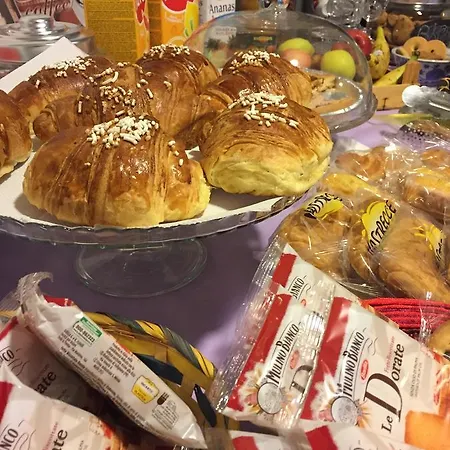 Dante & Beatrice Bed and breakfast