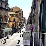 Dante & Beatrice فندق مبيت وإفطار