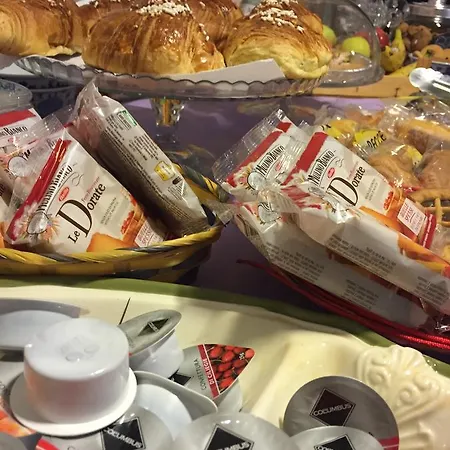 فندق مبيت وإفطار Dante & Beatrice نابولي