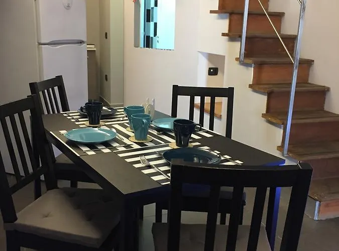 Dante & Beatrice Bed and Breakfast 2*