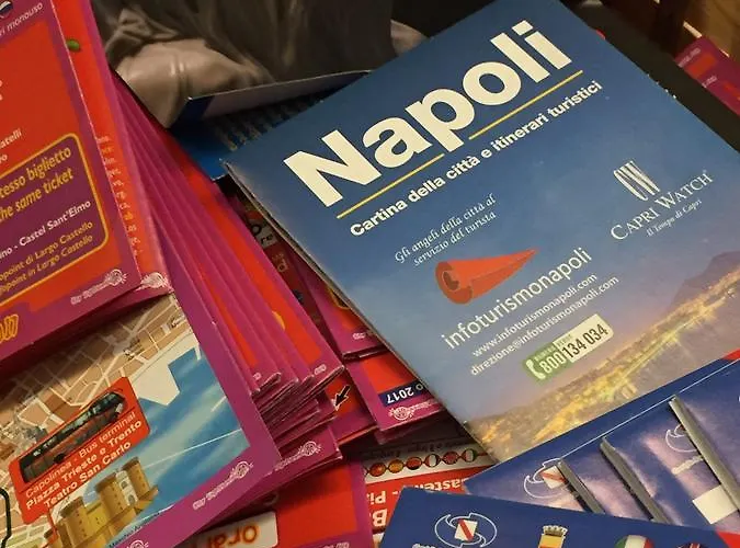 Dante & Beatrice Bed and Breakfast Νάπολη