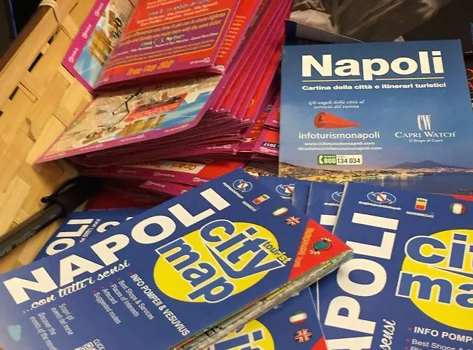 Dante & Beatrice Bed and Breakfast Νάπολη