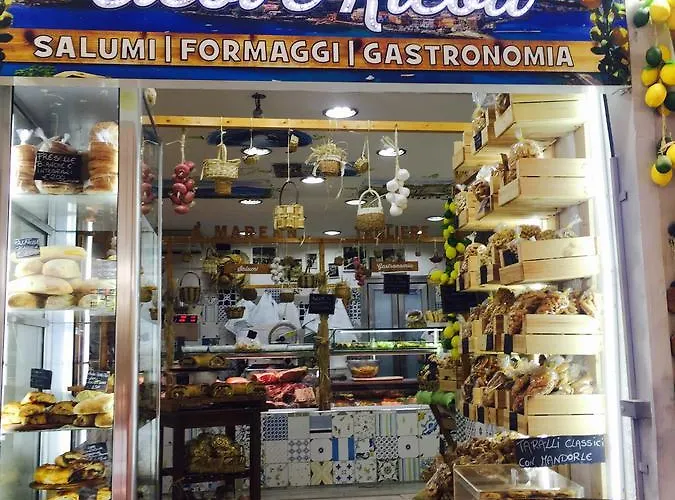 Bed and Breakfast Dante & Beatrice Νάπολη