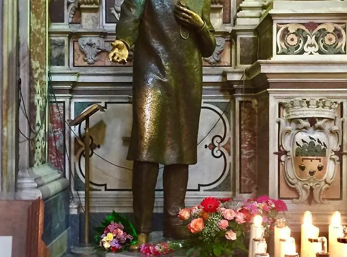 Bed and Breakfast Dante & Beatrice Νάπολη