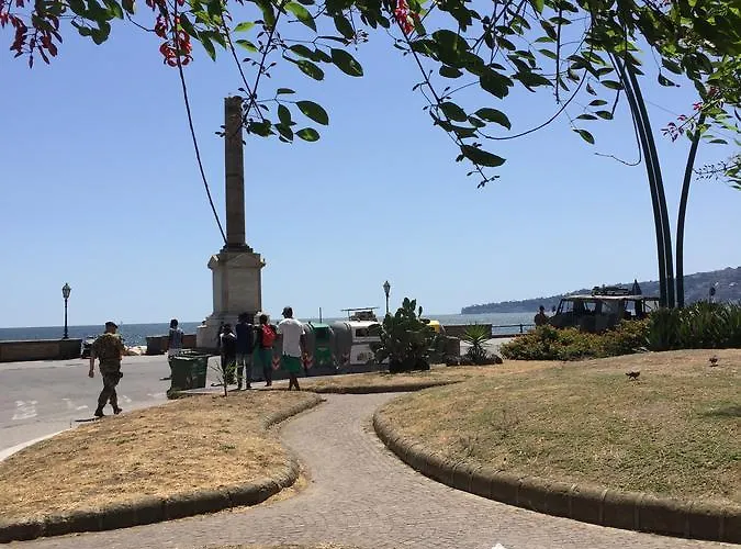 Dante & Beatrice 2* Νάπολη