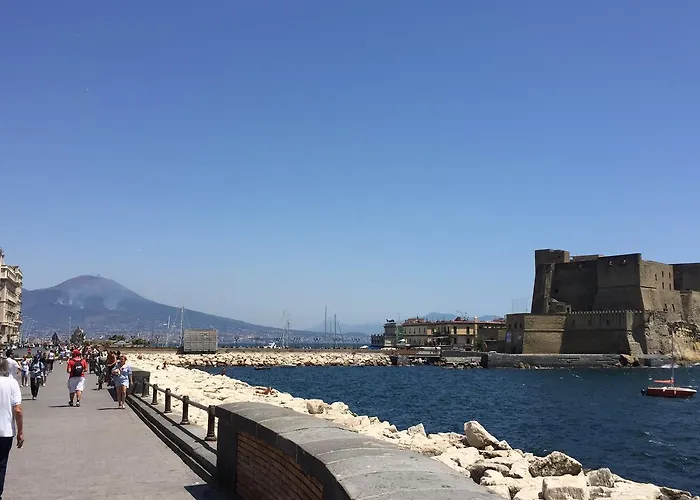 Dante & Beatrice Bed and Breakfast Νάπολη