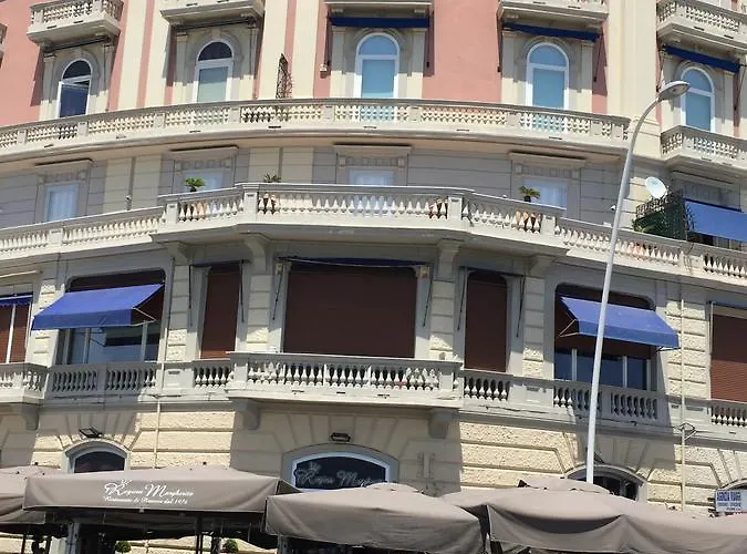 Bed and Breakfast Dante & Beatrice 2*