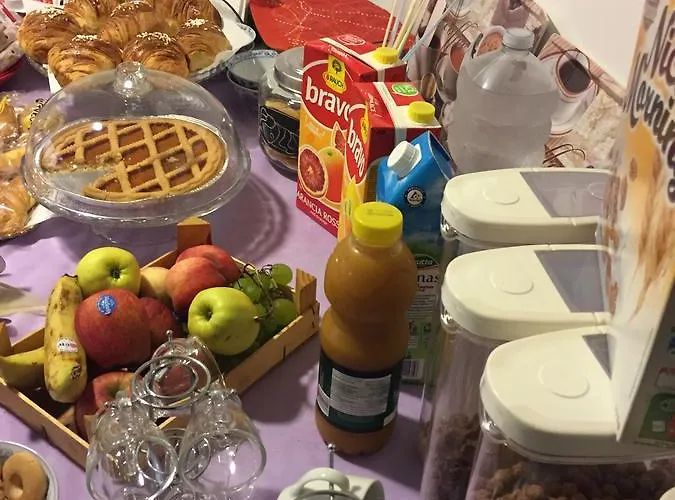 Dante & Beatrice Bed and Breakfast Νάπολη