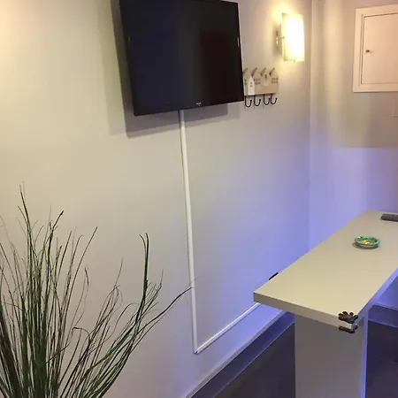 Dante & Beatrice ベッド・アンド・ブレックファスト