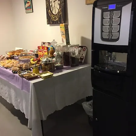 ベッド・アンド・ブレックファスト Dante & Beatrice ナポリ